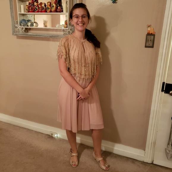 Consignment shopperaholic Amber - Picture 2 of 4